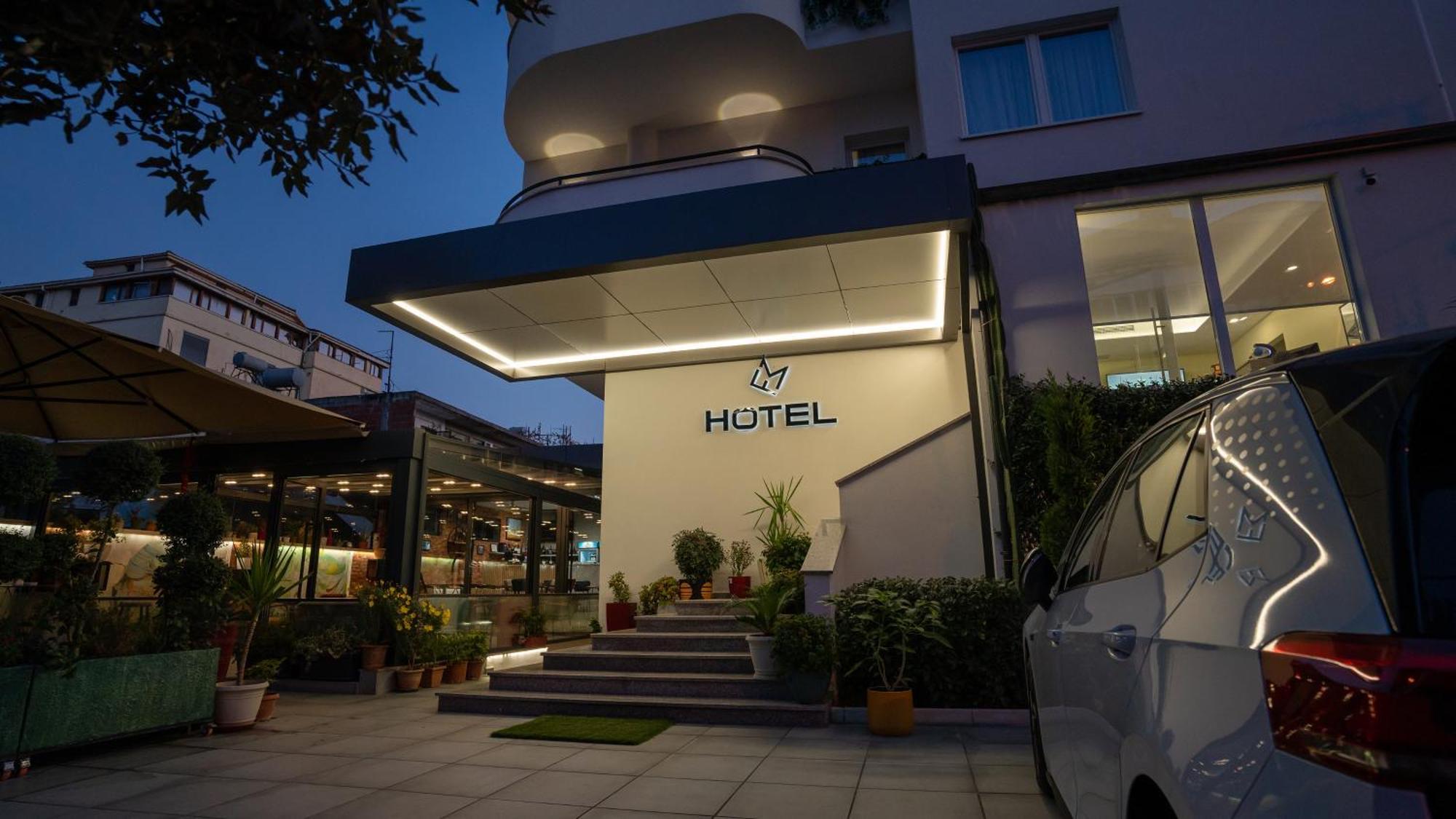 F&M Hotel 2 Tirana Exteriér fotografie