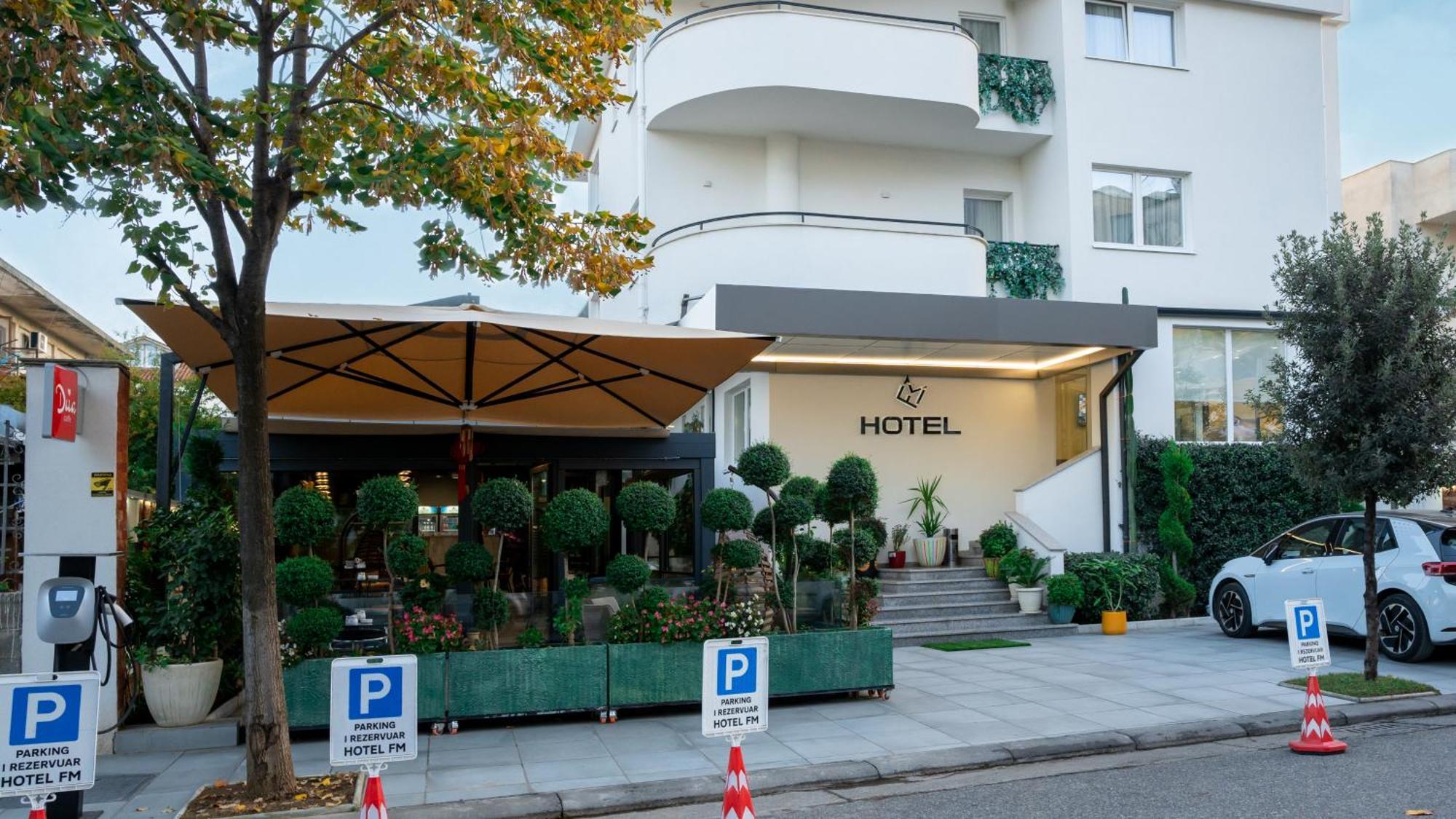 F&M Hotel 2 Tirana Exteriér fotografie